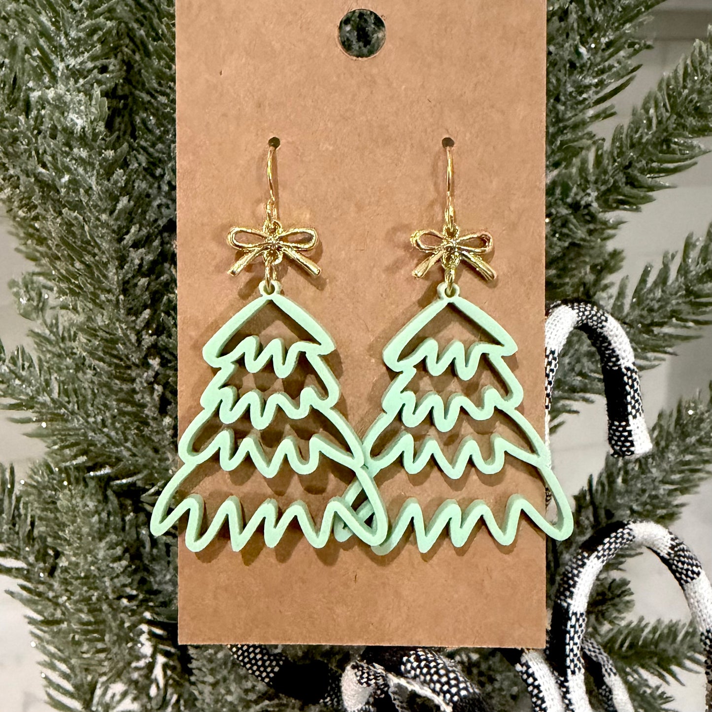 Tree Cutout with Gold Bow