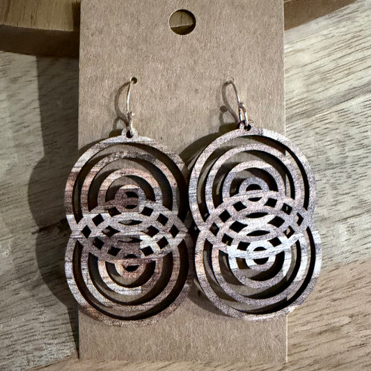 Interlocking Circles - Wood Pattern